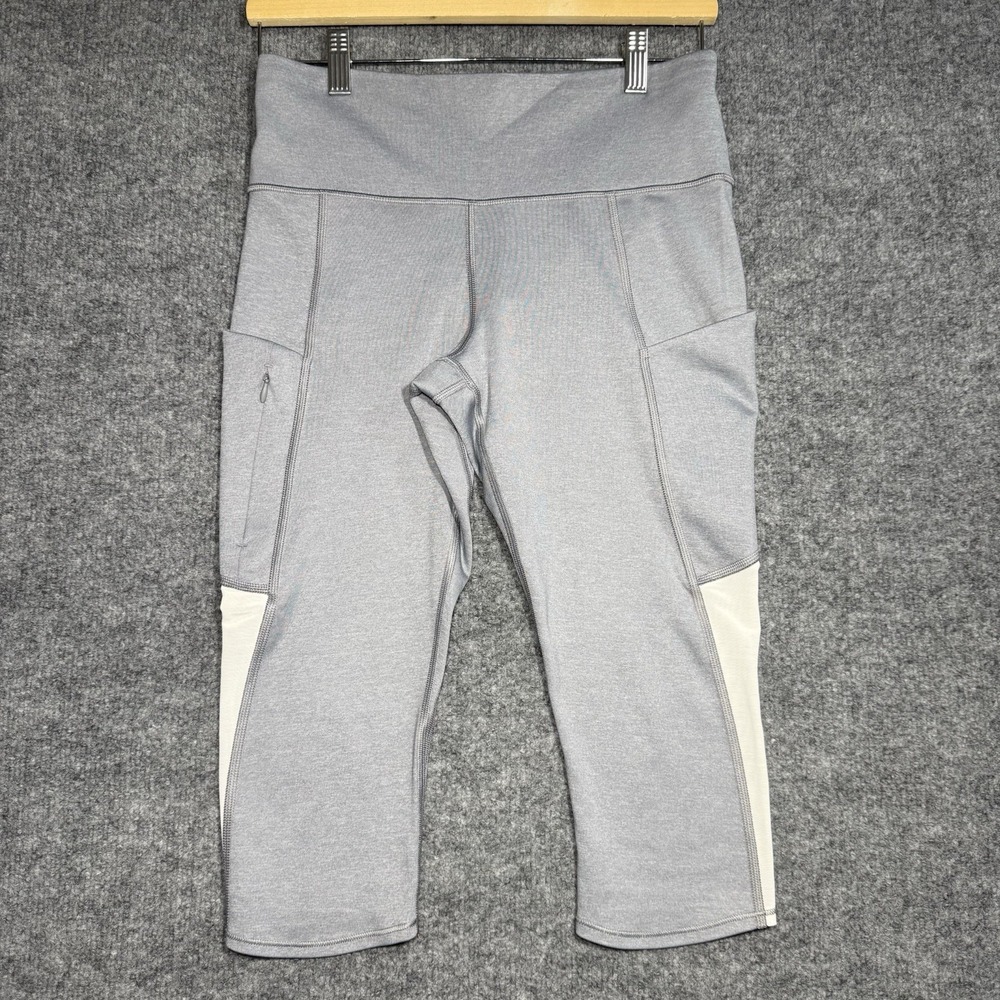 Athleta Women's Gray Polyester Capri Activewear Leggings Size Small